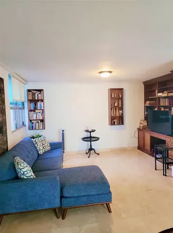 76 Cond Kings Court San Juan PR 00911