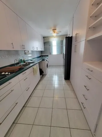 76 Cond Kings Court San Juan PR 00911