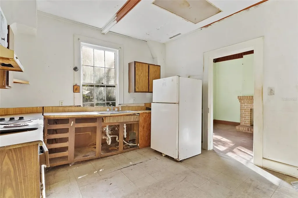 221 S 5th Street Palatka FL 32177