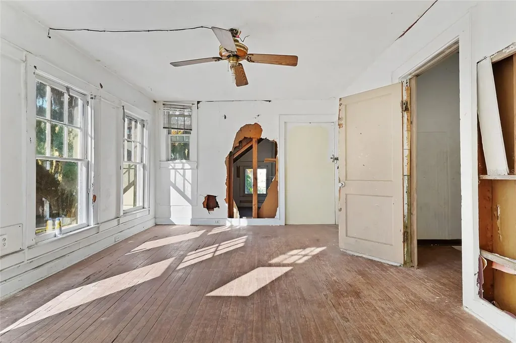 221 S 5th Street Palatka FL 32177