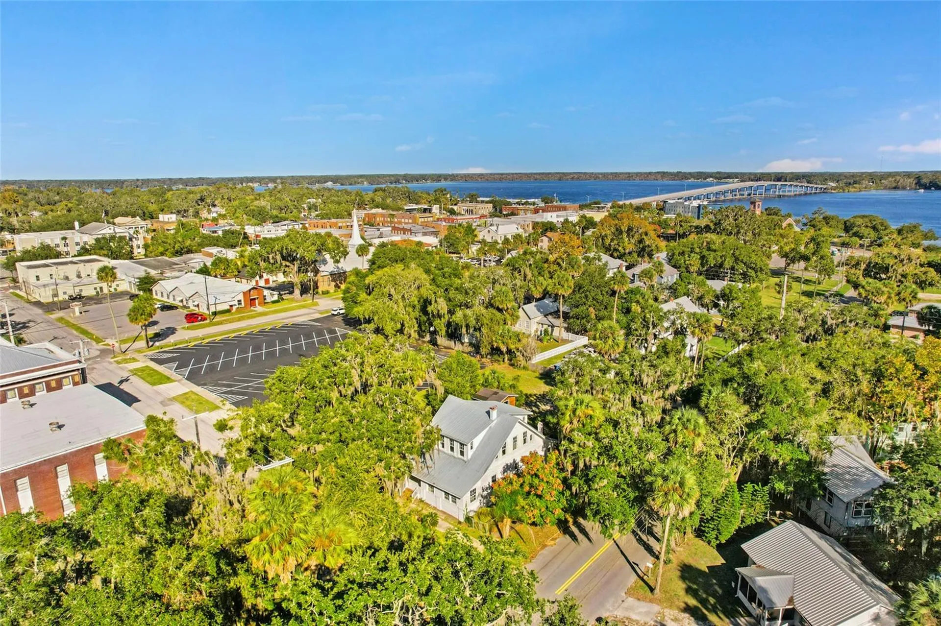 221 S 5th Street Palatka FL 32177