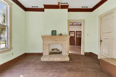 221 S 5th Street Palatka FL 32177