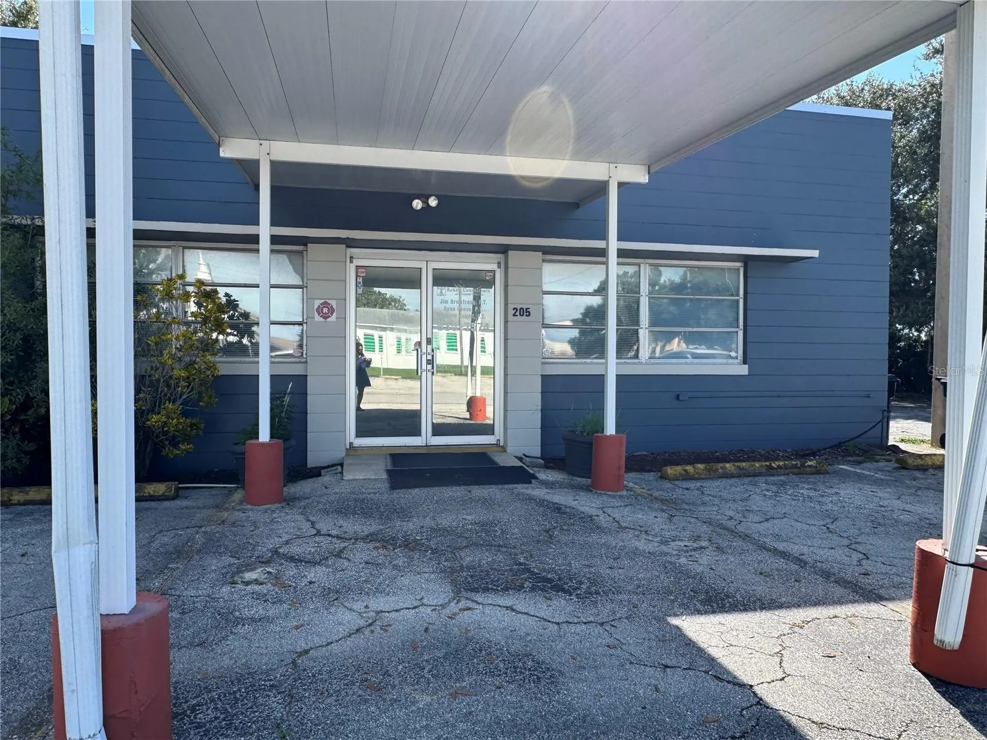 205 N Scenic Highway Frostproof FL 33843