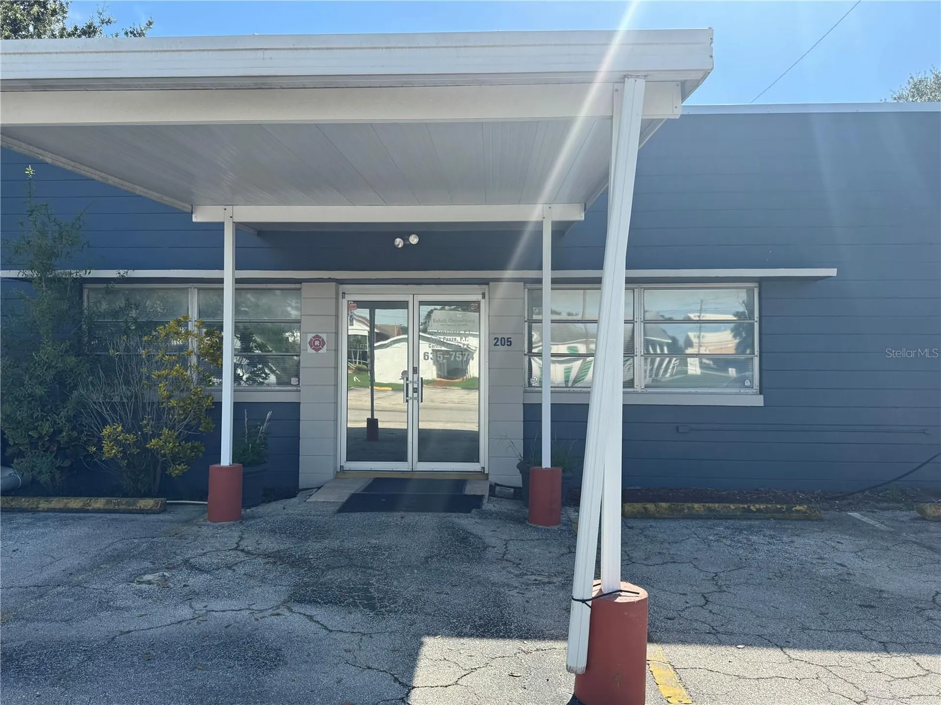 205 N Scenic Highway Frostproof FL 33843