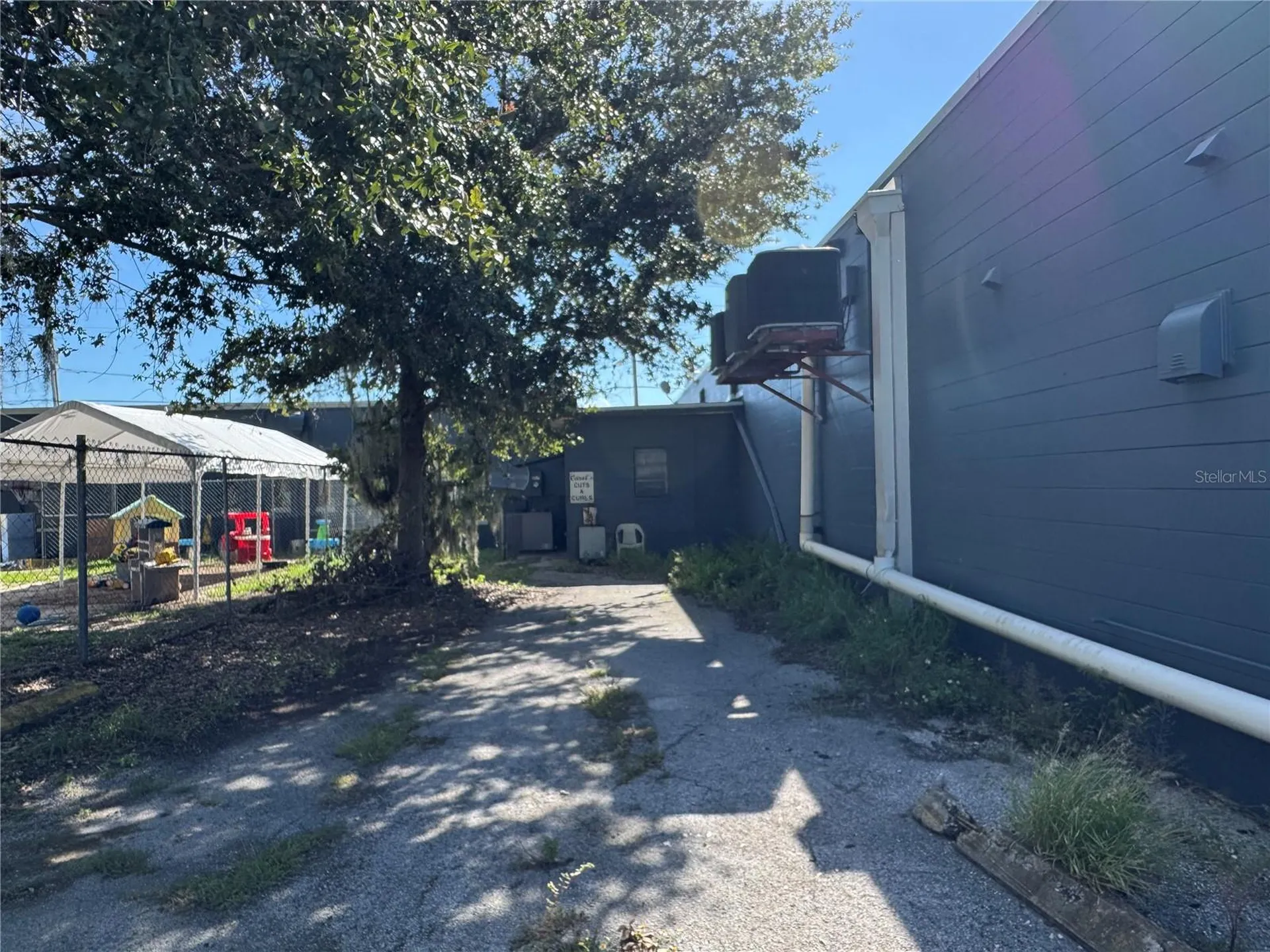 205 N Scenic Highway Frostproof FL 33843