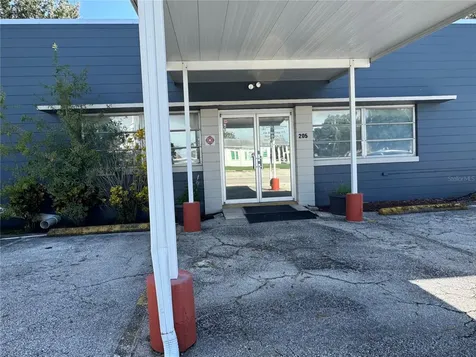 205 N Scenic Highway Frostproof FL 33843