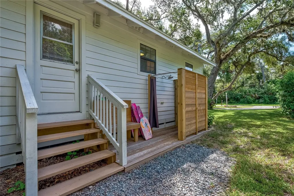 3 Bay Drive Palm Coast FL 32137