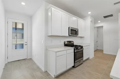 3744 Nandina Circle Sun City Center FL 33573
