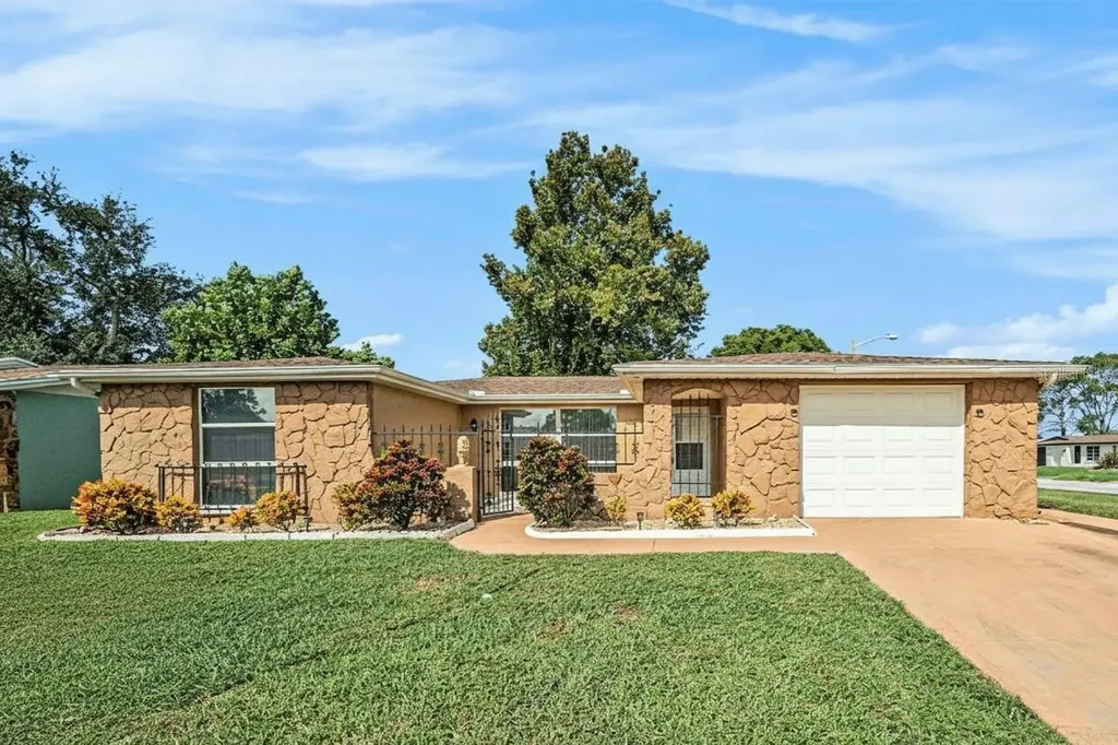 9201 Chantilly Lane Port Richey FL 34668