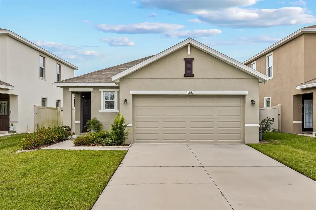 31276 Penny Surf Loop Wesley Chapel FL 33545