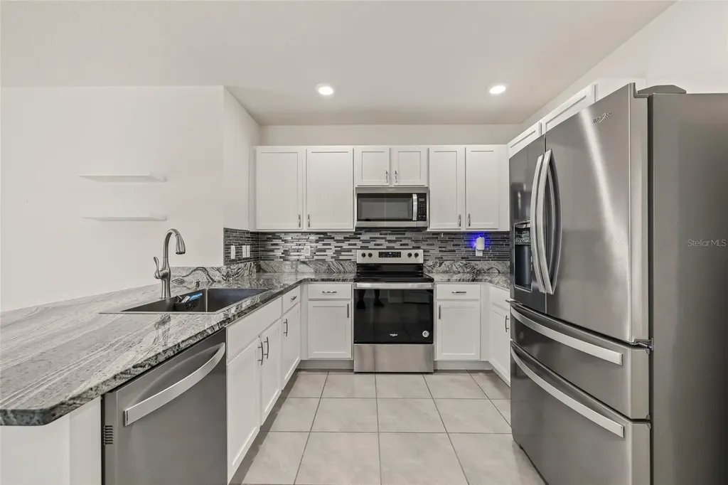 31276 Penny Surf Loop Wesley Chapel FL 33545