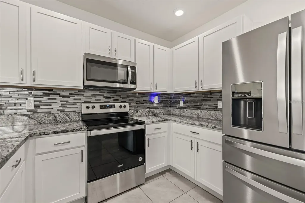 31276 Penny Surf Loop Wesley Chapel FL 33545