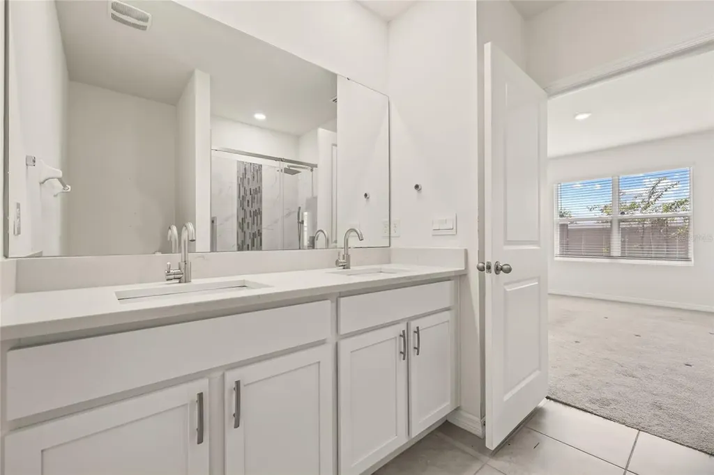 31276 Penny Surf Loop Wesley Chapel FL 33545