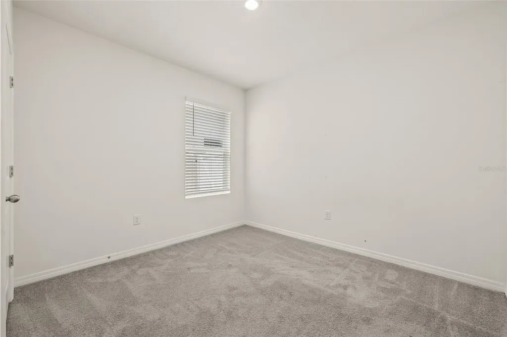 31276 Penny Surf Loop Wesley Chapel FL 33545