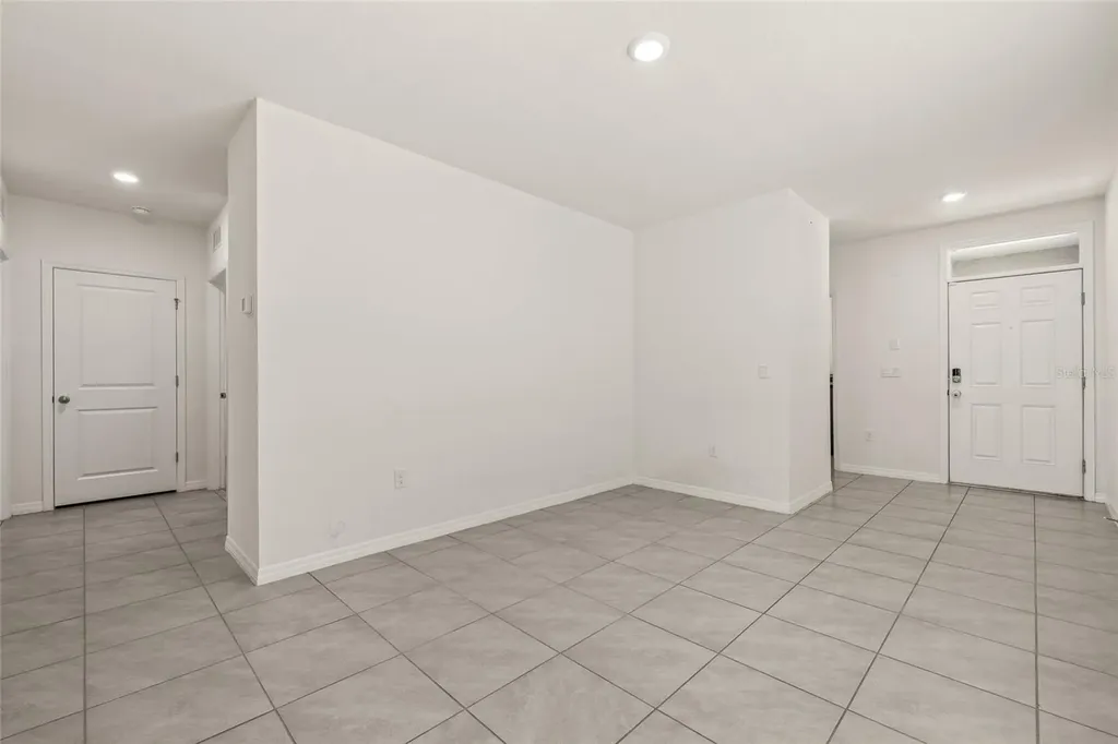 31276 Penny Surf Loop Wesley Chapel FL 33545