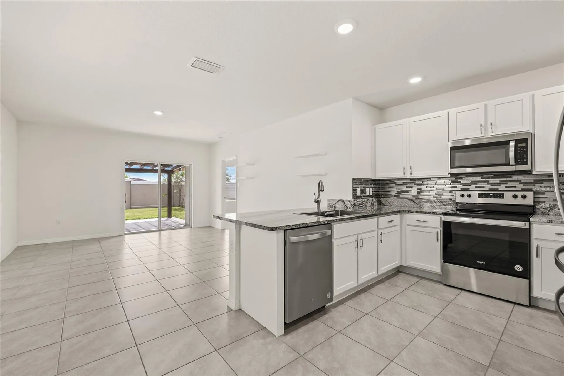 31276 Penny Surf Loop Wesley Chapel FL 33545