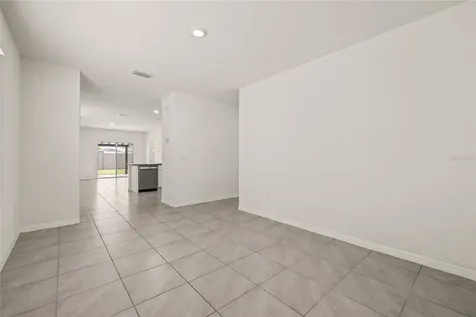 31276 Penny Surf Loop Wesley Chapel FL 33545