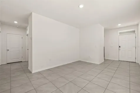 31276 Penny Surf Loop Wesley Chapel FL 33545