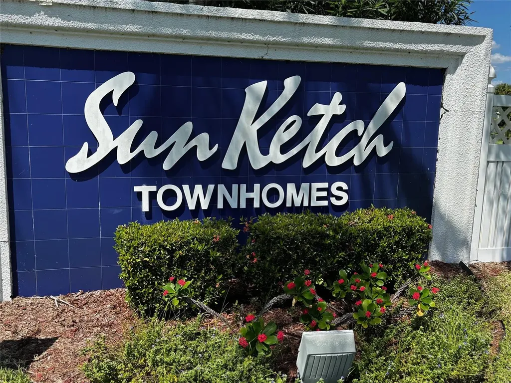 271 Hemingway Drive Oldsmar FL 34677