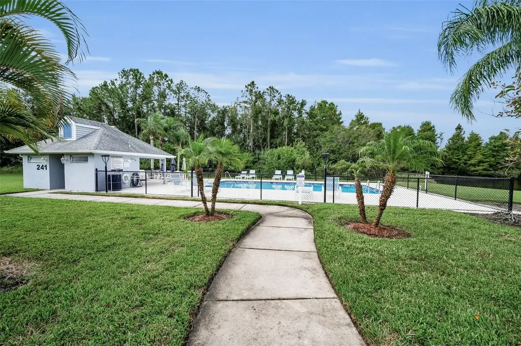 271 Hemingway Drive Oldsmar FL 34677