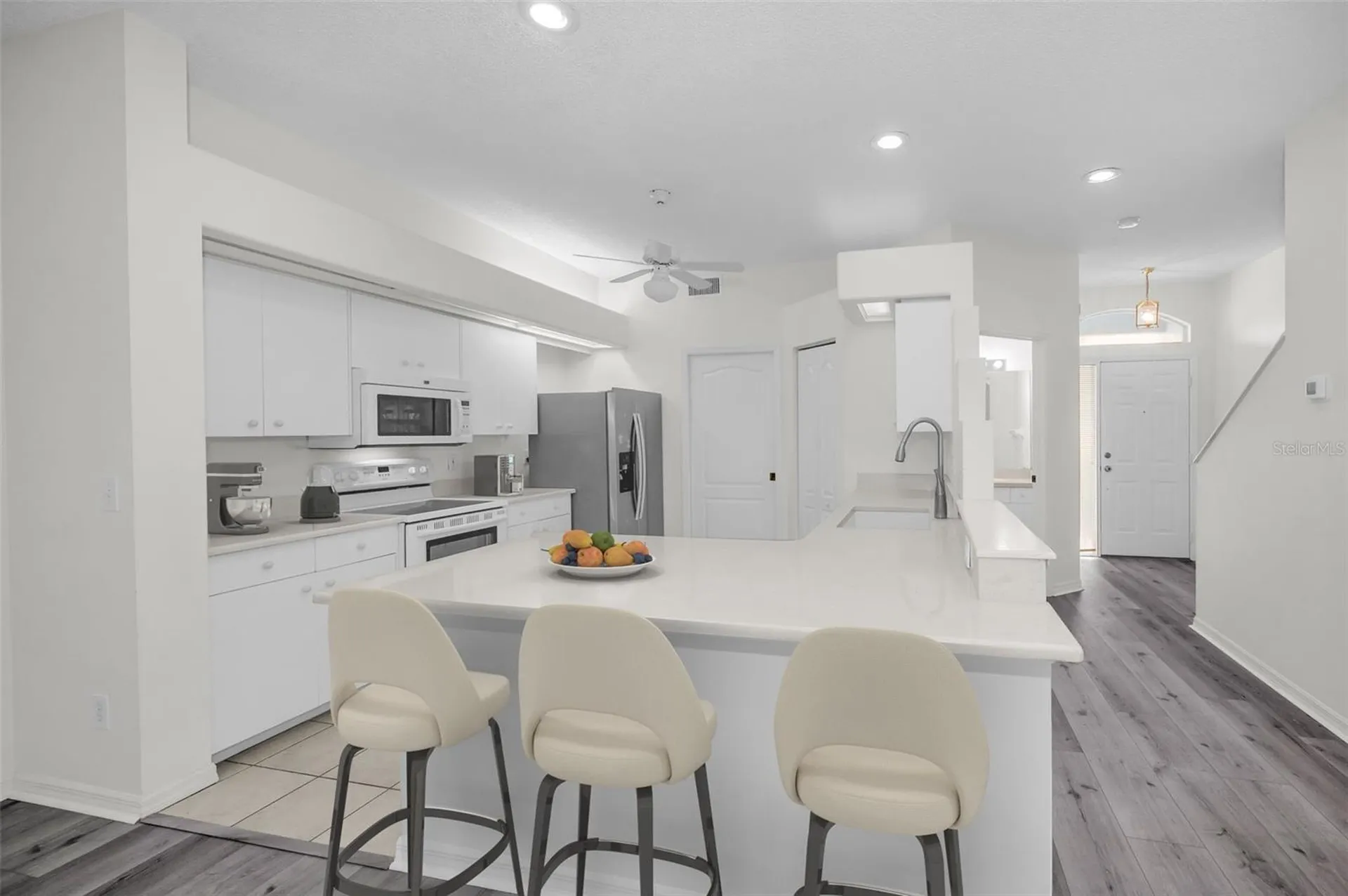271 Hemingway Drive Oldsmar FL 34677