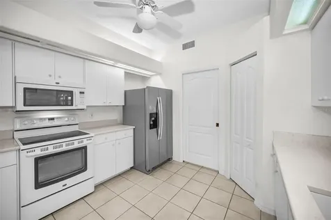 271 Hemingway Drive Oldsmar FL 34677