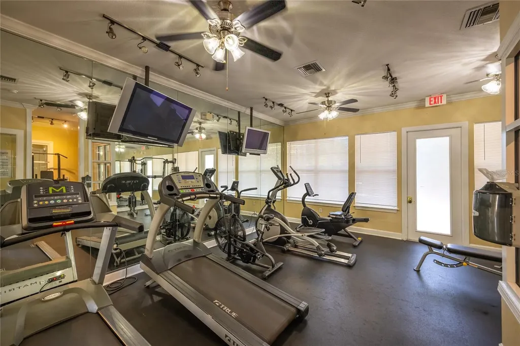 4872 NW 42nd Drive Gainesville FL 32606
