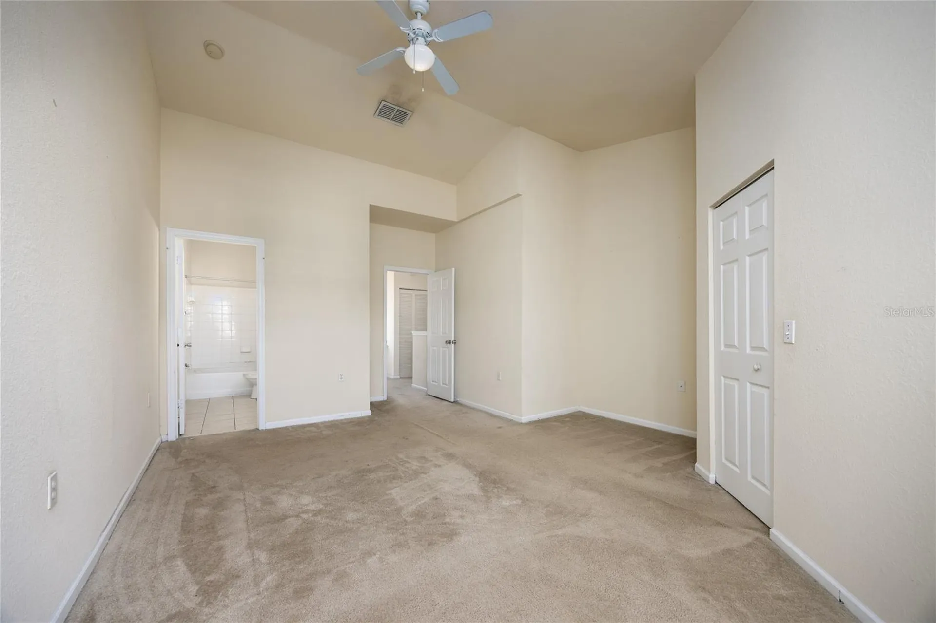 4872 NW 42nd Drive Gainesville FL 32606