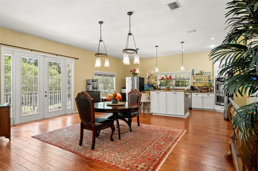 4270 SE 193rd Place Yankeetown FL 34498