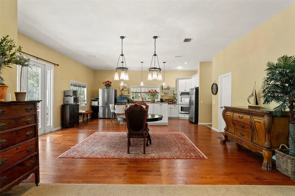 4270 SE 193rd Place Yankeetown FL 34498