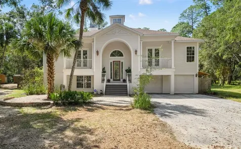 4270 SE 193rd Place Yankeetown FL 34498