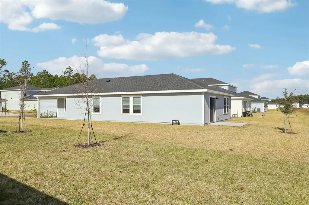 16 Dilly Court Palm Coast FL 32164