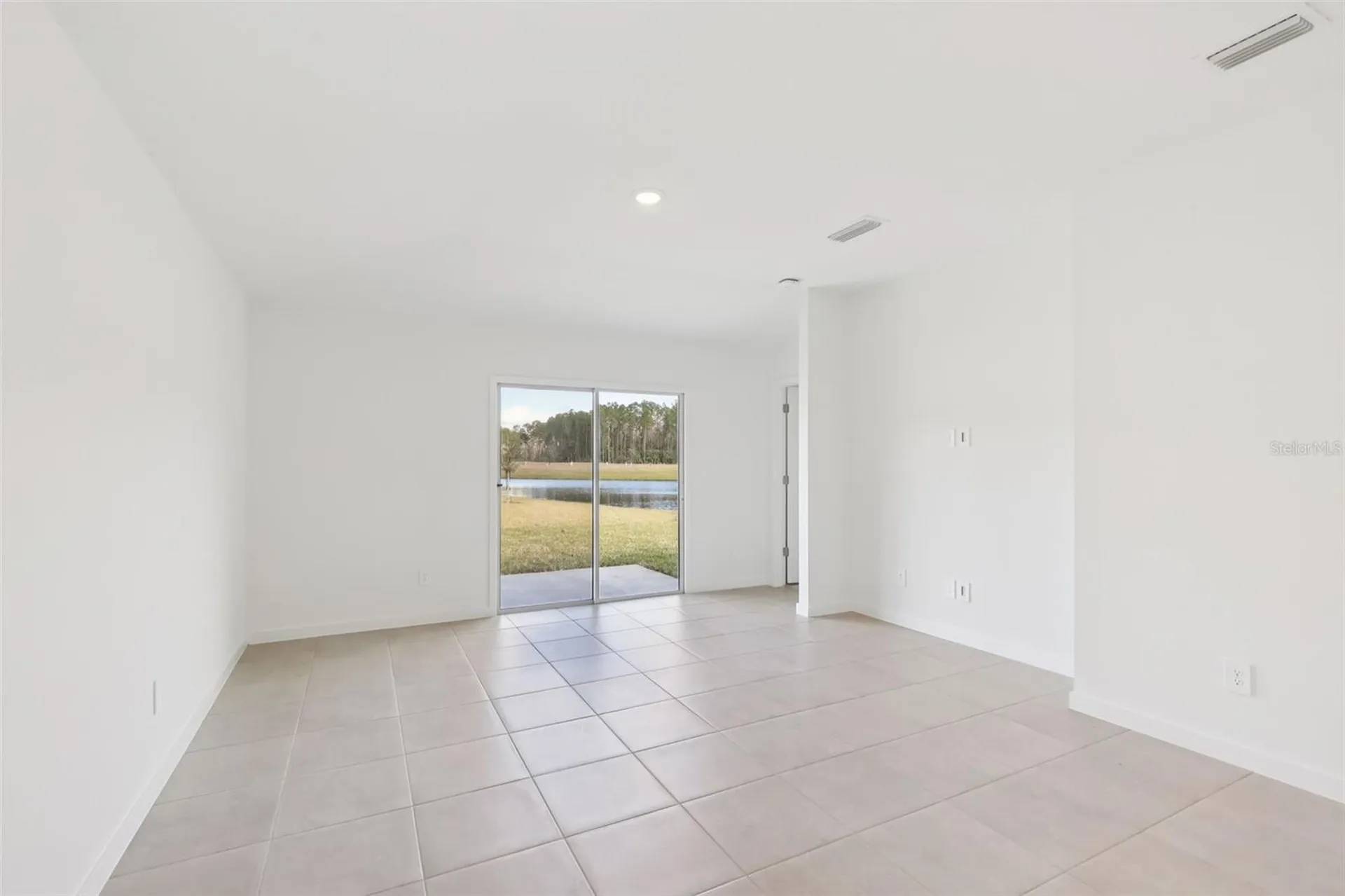 16 Dilly Court Palm Coast FL 32164