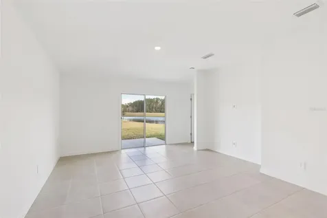 16 Dilly Court Palm Coast FL 32164