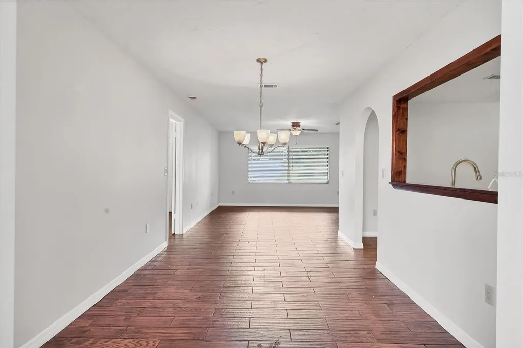 7365 S Leewynn Drive Sarasota FL 34240
