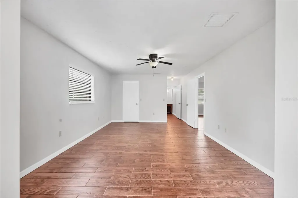 7365 S Leewynn Drive Sarasota FL 34240