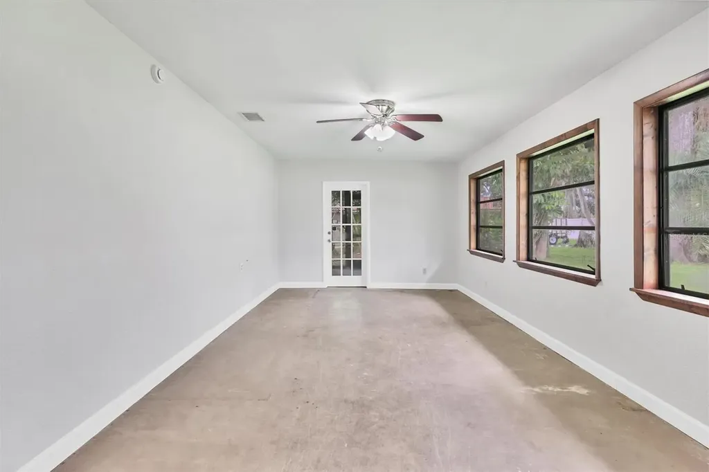 7365 S Leewynn Drive Sarasota FL 34240