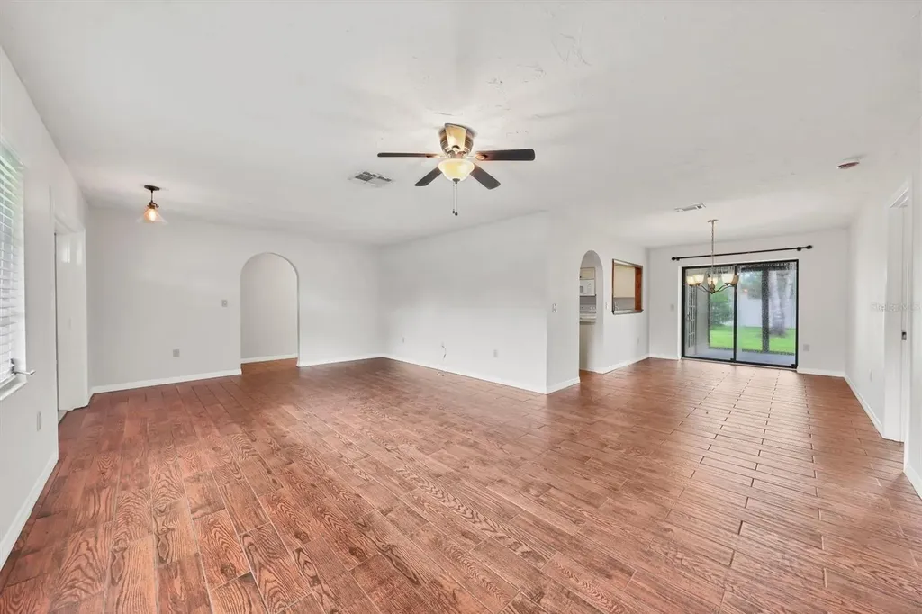 7365 S Leewynn Drive Sarasota FL 34240