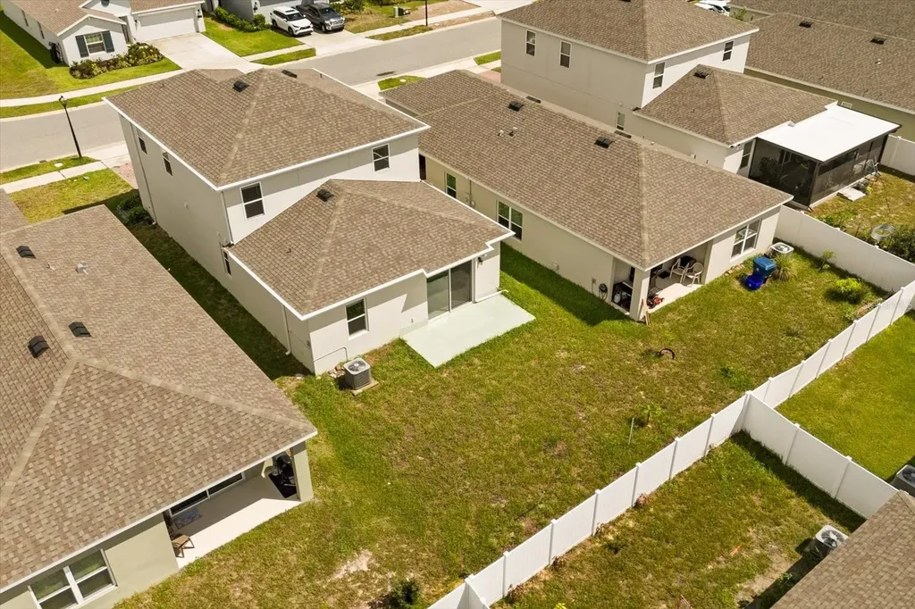 6973 Wilson Pasture Avenue Groveland FL 34736