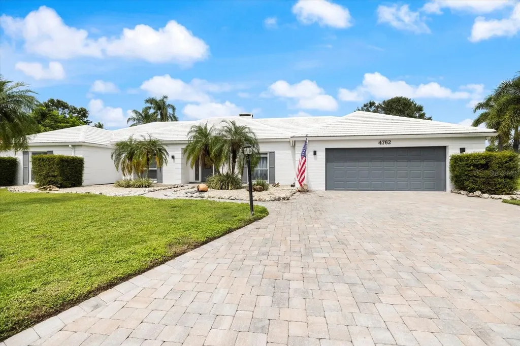 4762 Meredith Lane Sarasota FL 34241