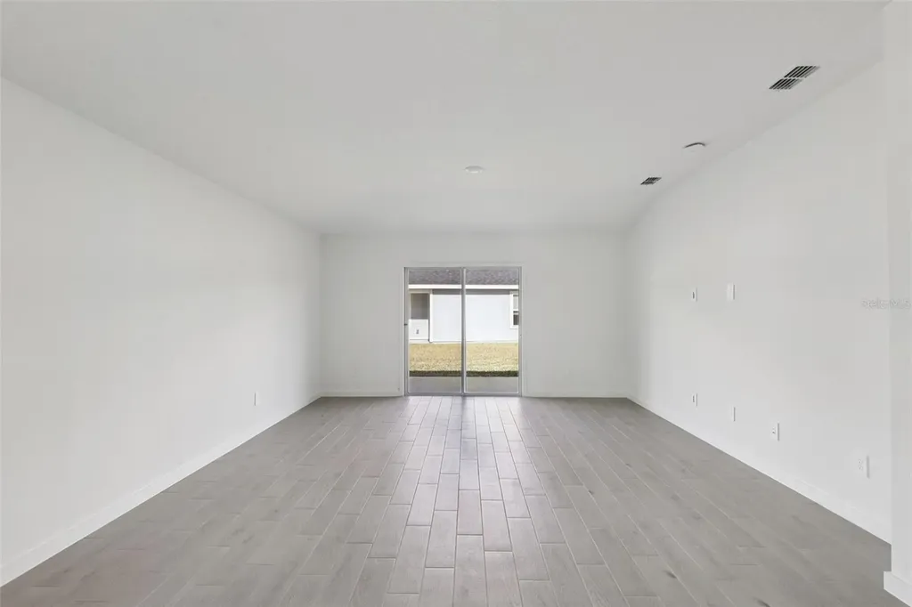 18 Dilly Circle Palm Coast FL 32164