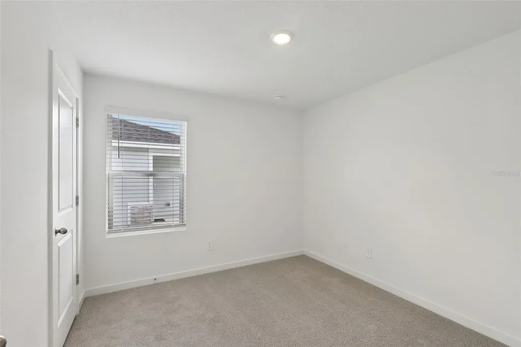 18 Dilly Circle Palm Coast FL 32164