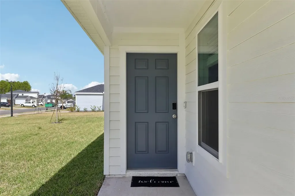 18 Dilly Circle Palm Coast FL 32164