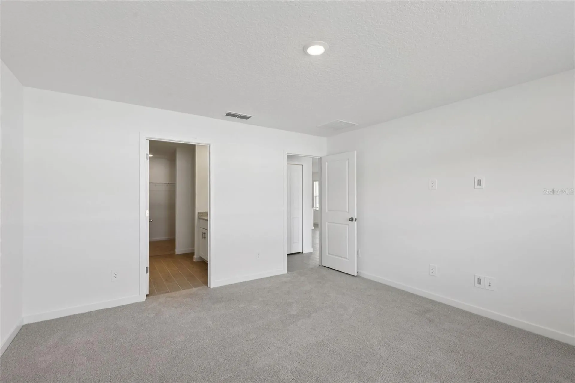 18 Dilly Circle Palm Coast FL 32164