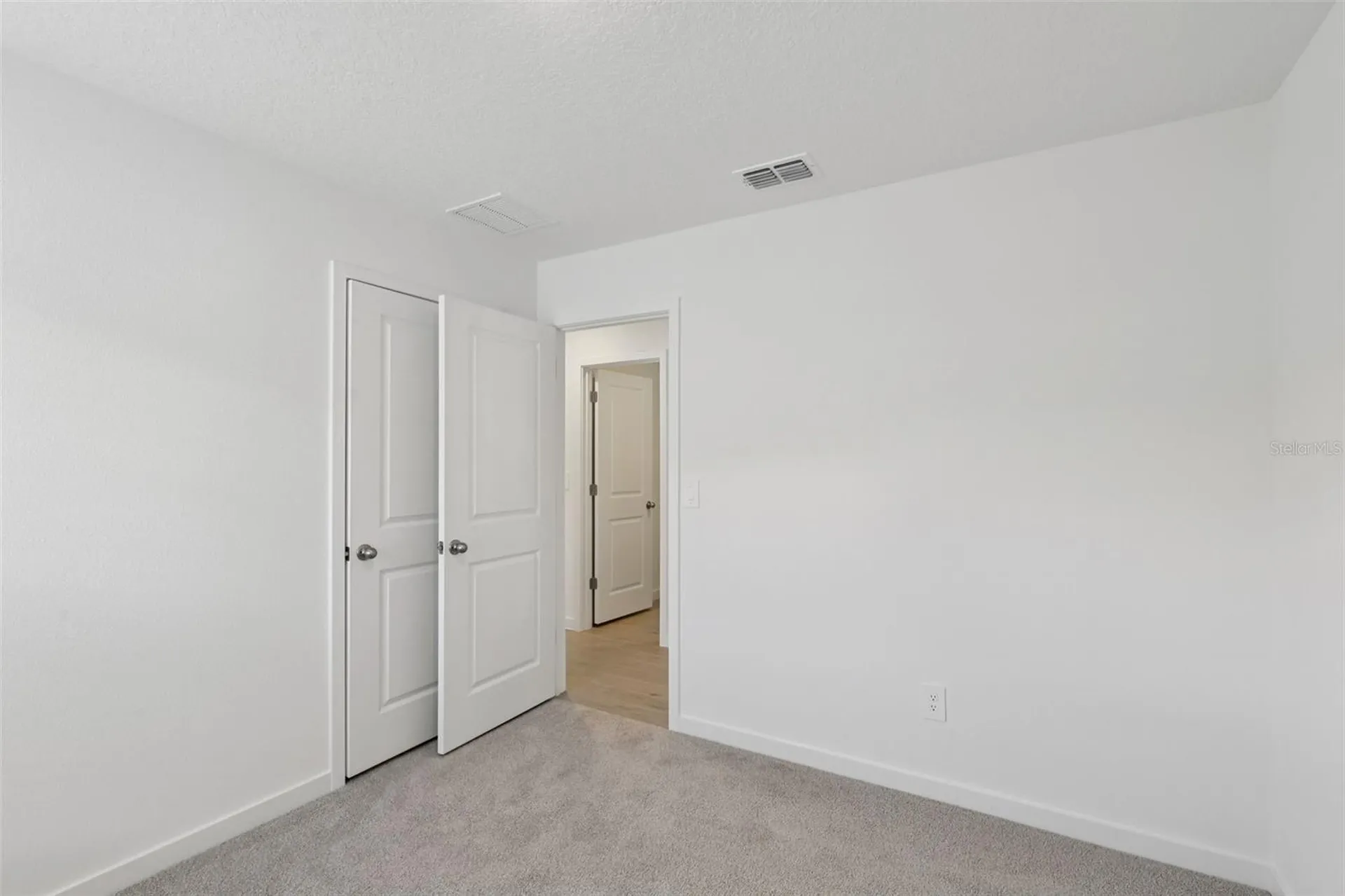 18 Dilly Circle Palm Coast FL 32164