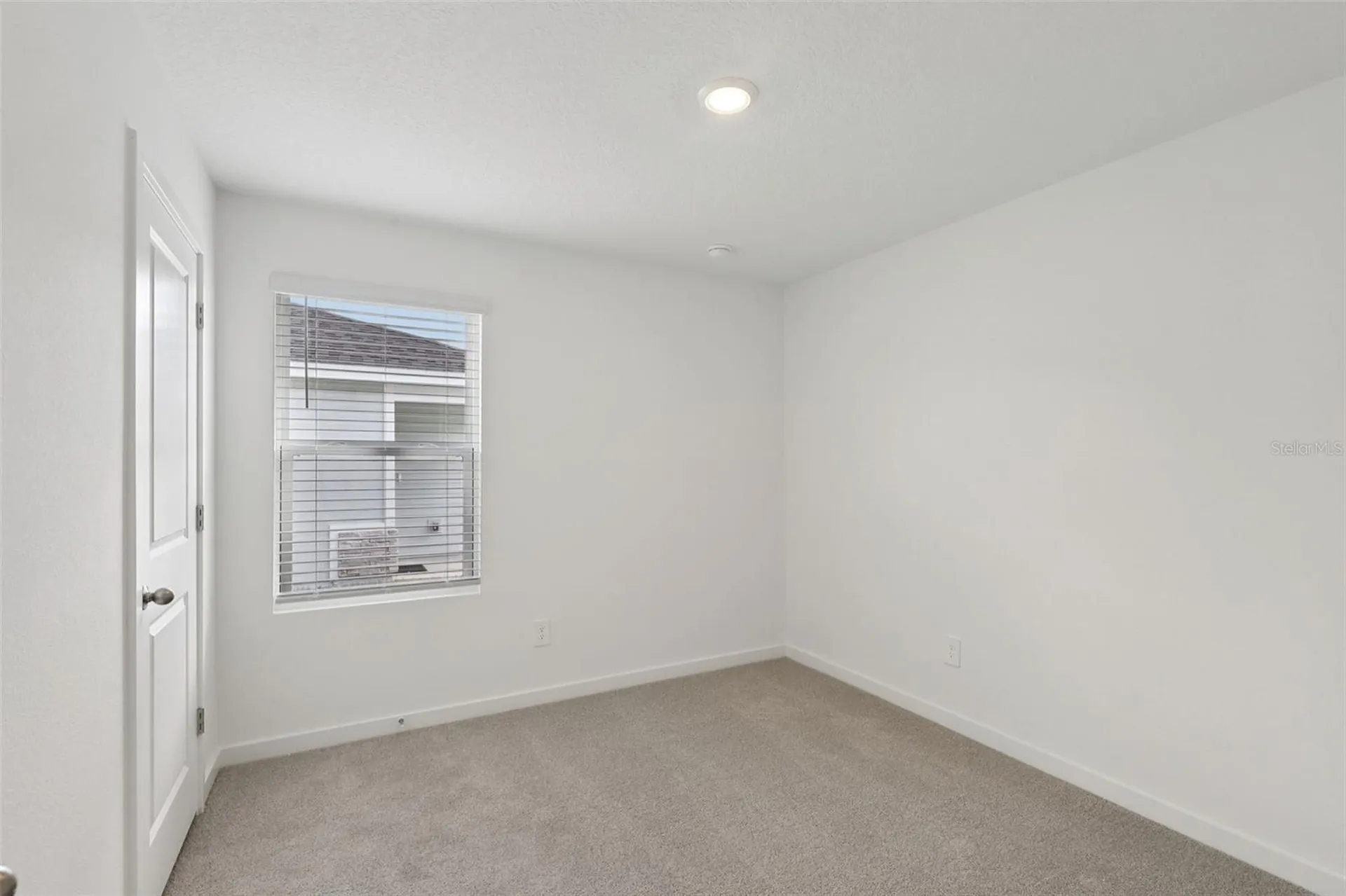 18 Dilly Circle Palm Coast FL 32164