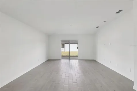 18 Dilly Circle Palm Coast FL 32164