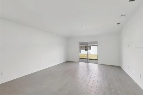 18 Dilly Circle Palm Coast FL 32164