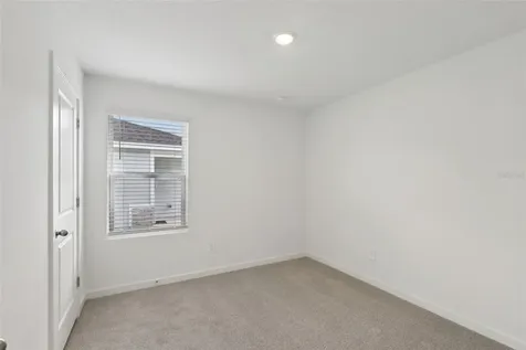 18 Dilly Circle Palm Coast FL 32164