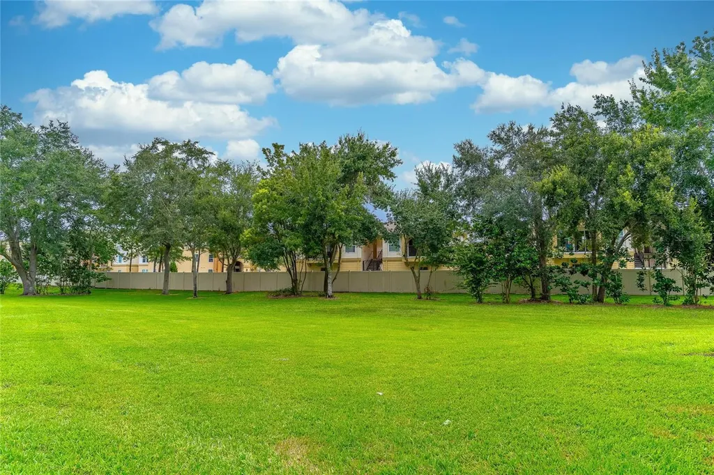 2045 Grand Oak Drive Kissimmee FL 34744